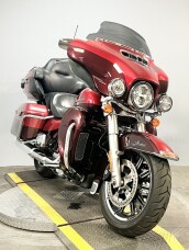 2019 Harley-Davidson® Ultra Limited FLHTK  thumb 3