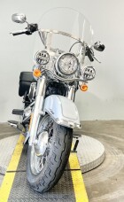 2023 Harley-Davidson® Heritage Classic FLHCS thumb 2