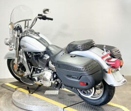 2023 Harley-Davidson® Heritage Classic FLHCS thumb 0