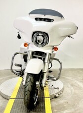 2017 Harley-Davidson® Street Glide® Special FLHXS  thumb 2