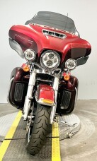 2019 Harley-Davidson® Ultra Limited FLHTK  thumb 2