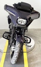 2025 Harley-Davidson® Street Glide™ FLHX thumb 2