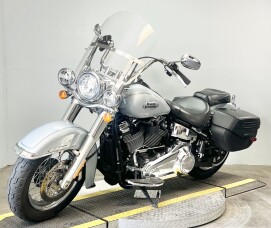 2023 Harley-Davidson® Heritage Classic FLHCS thumb 1
