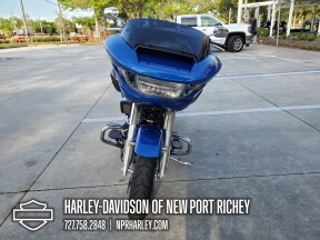 2025 Harley-Davidson® Road Glide™ thumb 3