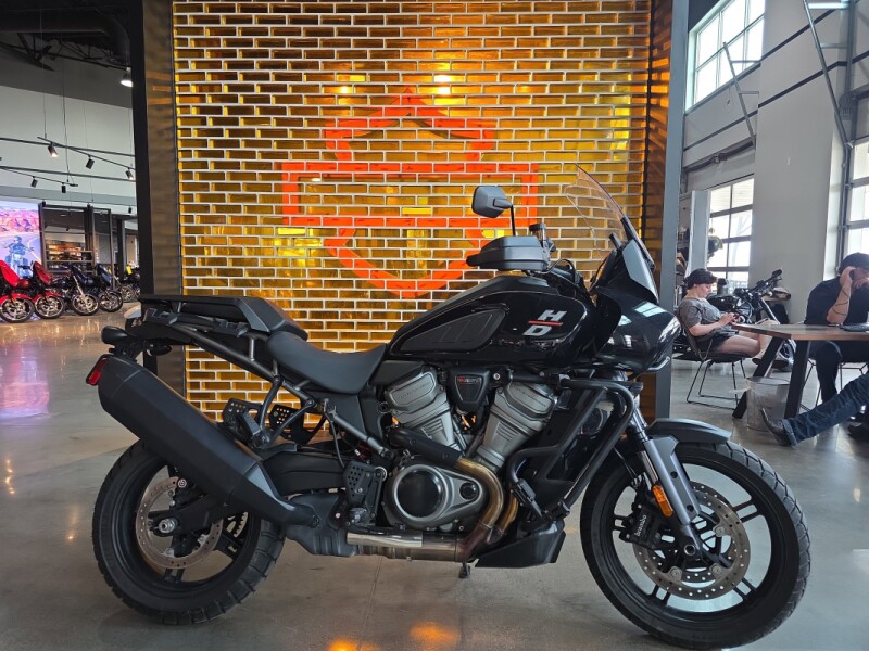 2022 Harley-Davidson® Pan America™ 1250 RA1250