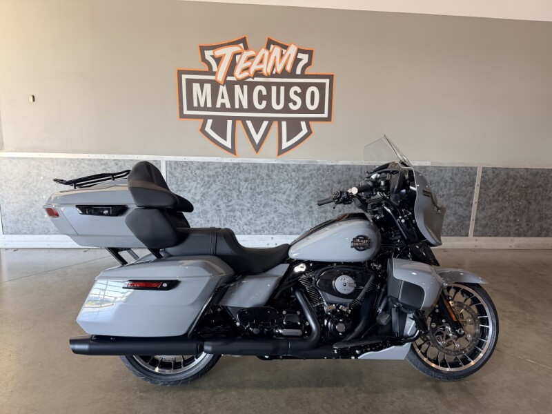 2026 Harley-Davidson® Street Glide Limited FLHXL