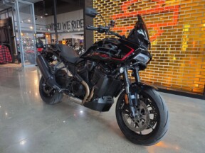2025 Harley-Davidson® Pan America® 1250 ST RA1250ST thumb 3