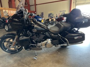 2025 Harley-Davidson® Street Glide™ Ultra FLHXU thumb 2