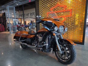 2015 Harley-Davidson® Ultra Limited FLHTK  thumb 3