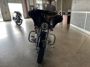 2021 Harley-Davidson® Street Glide® FLHX thumb 3