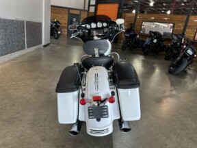 2017 Harley-Davidson® Street Glide® Special FLHXS  thumb 1