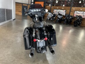 2021 Harley-Davidson® Street Glide® FLHX thumb 1