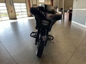 2026 Harley-Davidson® Street Glide® FLHX thumb 3