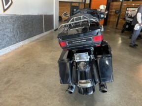 2013 Harley-Davidson® Electra Glide® Ultra Limited FLHTK thumb 1