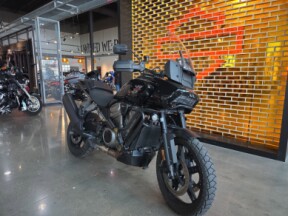 2022 Harley-Davidson® Pan America™ 1250 RA1250 thumb 3
