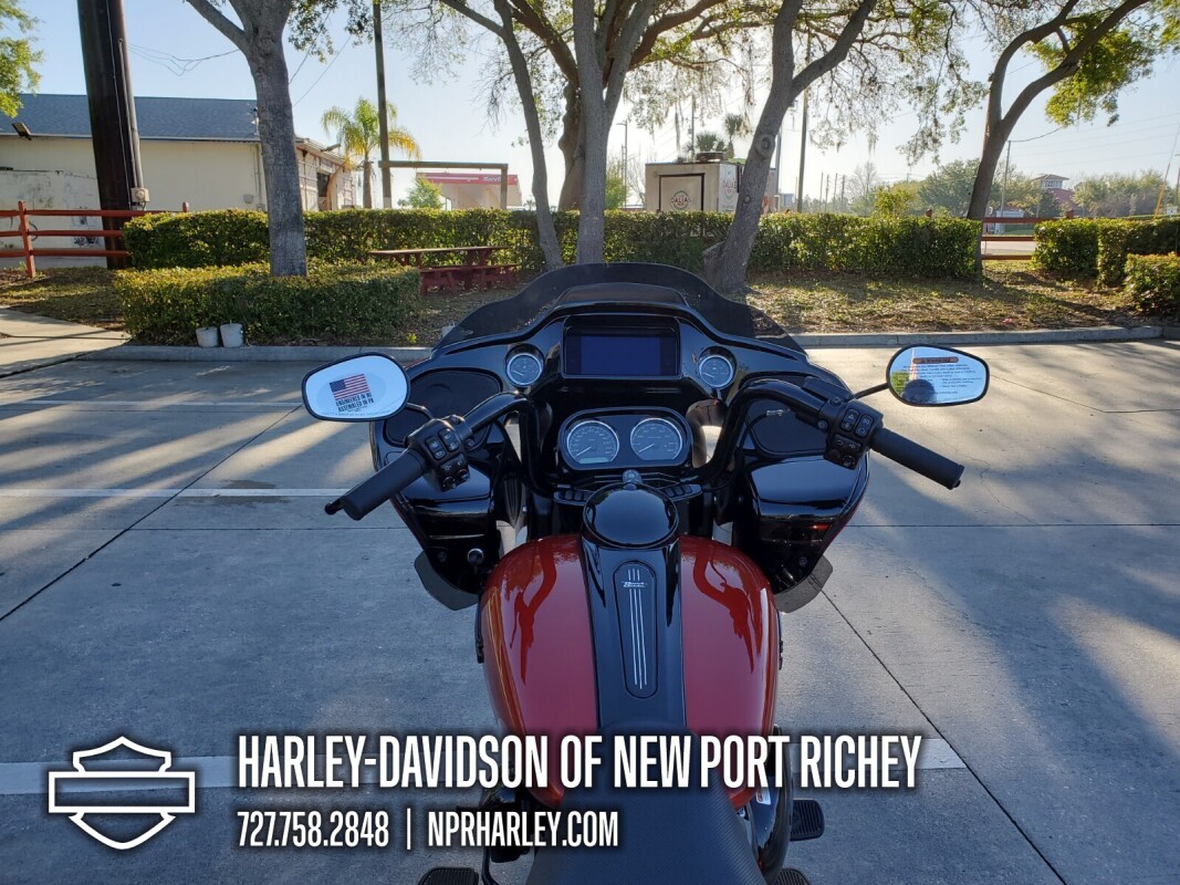 2025 Harley-Davidson® Road Glide™, photo 12