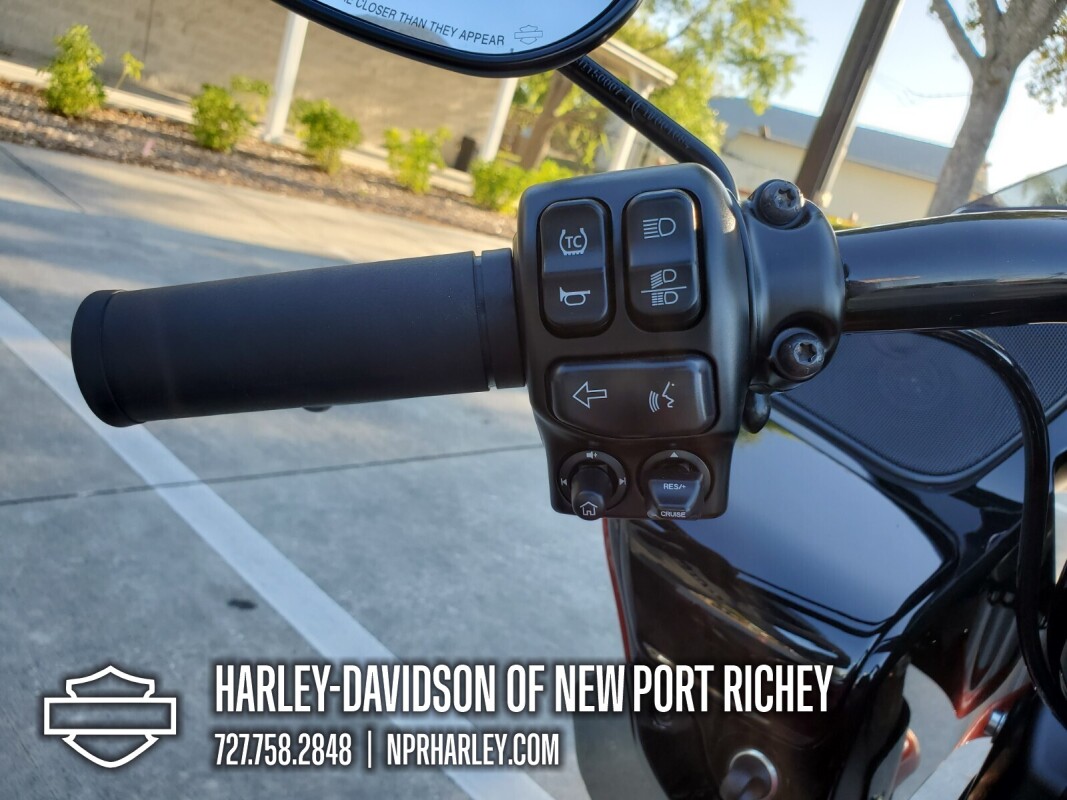 2025 Harley-Davidson® Road Glide™, photo 16