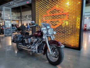 2014 Harley-Davidson® Heritage Softail® Classic FLSTC  thumb 3