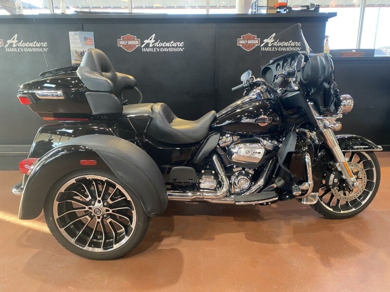 2025 Harley-Davidson® Tri Glide® Ultra FLHTCUTG