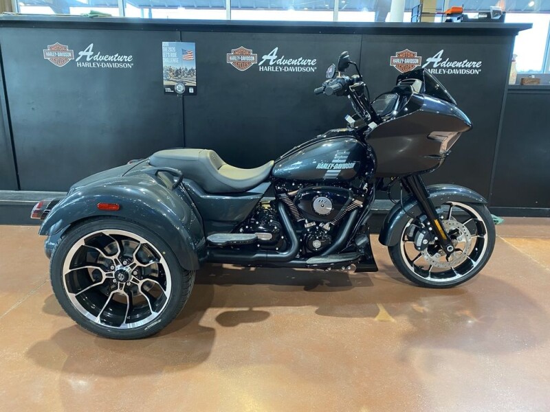 FLTRT 2026 Road Glide 3