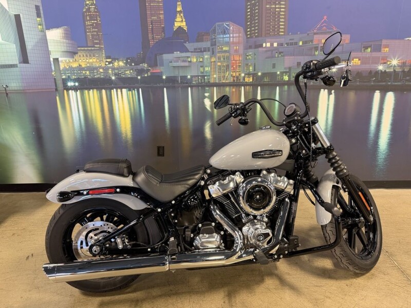 2025 Harley-Davidson® Street Bob™ FXBB