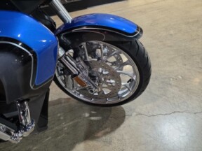 2026 Harley-Davidson® CVO Street Glide Limited FLHXLSE thumb 3