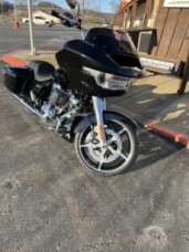 2026 Harley-Davidson® Road Glide® FLTRX thumb 3
