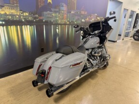 FLTRX 2026 Road Glide® thumb 0