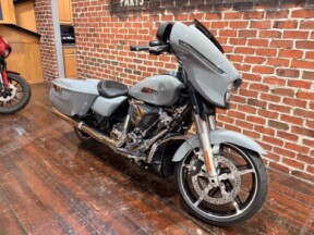 FLHX 2026 Street Glide® thumb 2