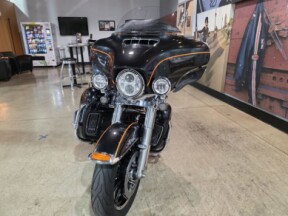 2017 Harley-Davidson® Ultra Limited FLHTK  thumb 0