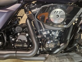 2025 Harley-Davidson® Street Glide™ FLHX thumb 1