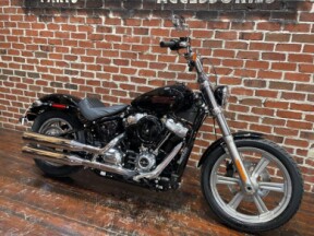 2024 Harley-Davidson® Softail™ Standard FXST thumb 3