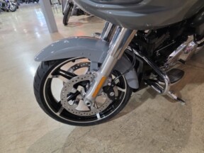 2026 Harley-Davidson® Road Glide® FLTRX thumb 2