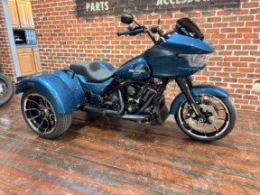 2026 Harley-Davidson® Road Glide 3 FLTRT thumb 3