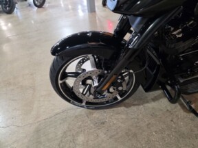 2026 Harley-Davidson® Street Glide® FLHX thumb 1