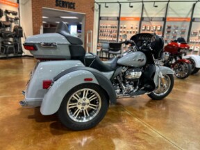 FLHTCUTG 2024 Tri Glide™ Ultra thumb 3