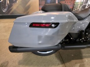 FLTRX 2026 Road Glide® thumb 2