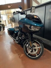 2026 Harley-Davidson® Road Glide® FLTRX thumb 2