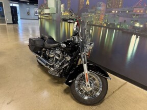 2024 Harley-Davidson® Heritage Classic 114 FLHCS thumb 1