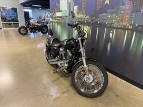 2009 Harley-Davidson® Sportster® 1200 Low XL 1200L thumb 1
