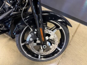 FLHX 2026 Street Glide® thumb 2