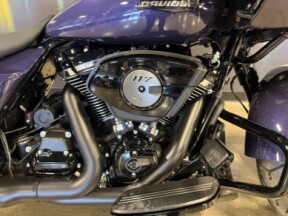 FLTRX 2026 Road Glide® thumb 3