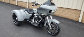 2024 Harley-Davidson® Road Glide 3 FLTRT thumb 3