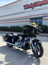 FLTRX 2026 Road Glide® thumb 3