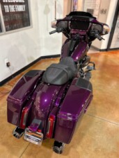 FLHXSE 2025 CVO™ Street Glide™ thumb 1