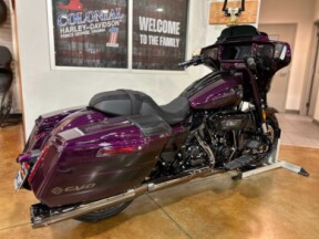 FLHXSE 2025 CVO™ Street Glide™ thumb 3