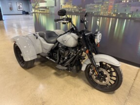 2024 Harley-Davidson® Freewheeler™ FLRT thumb 1
