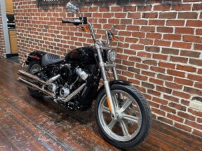 2024 Harley-Davidson® Softail™ Standard FXST thumb 2