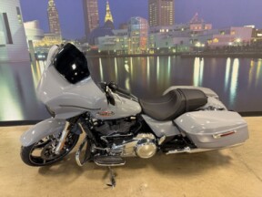 2026 Harley-Davidson® Street Glide® FLHX thumb 1