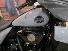 2026 Harley-Davidson® Street Glide Limited FLHXL thumb 1
